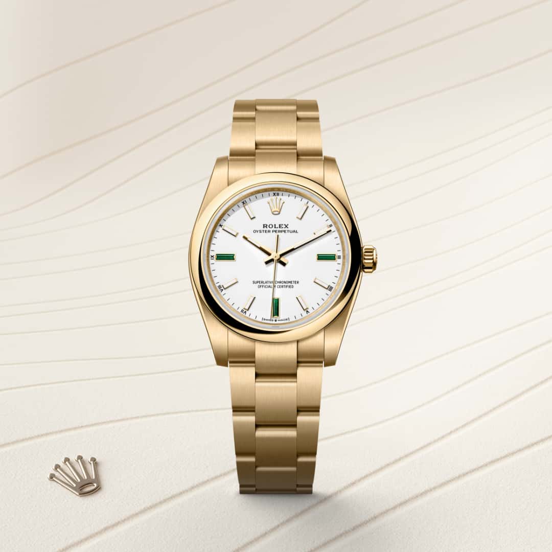 Rolex Oyster Perpetual in 18 kt yellow gold, M124208-0002 - Orrs Jewelers