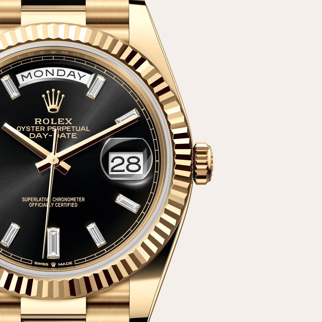 Rolex Day-Date in 18 kt yellow gold, M228238-0004 - Richter & Phillips