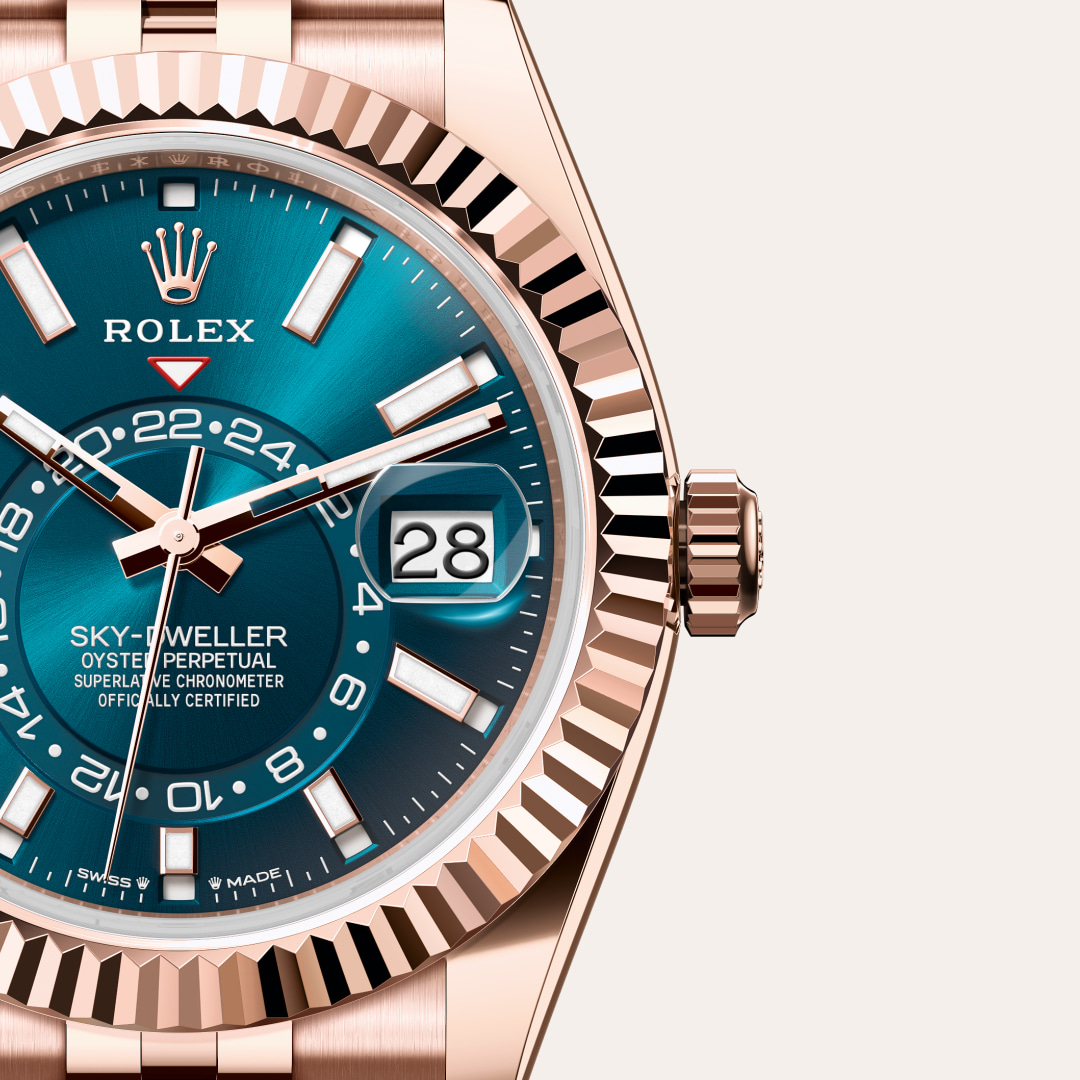 Rolex Sky-Dweller in 18 kt Everose gold, M336935-0005 - Richter & Phillips