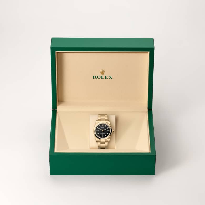 Rolex Oyster Perpetual in 18 kt yellow gold, M124208-0001 - Rolex Boutique Palo Alto