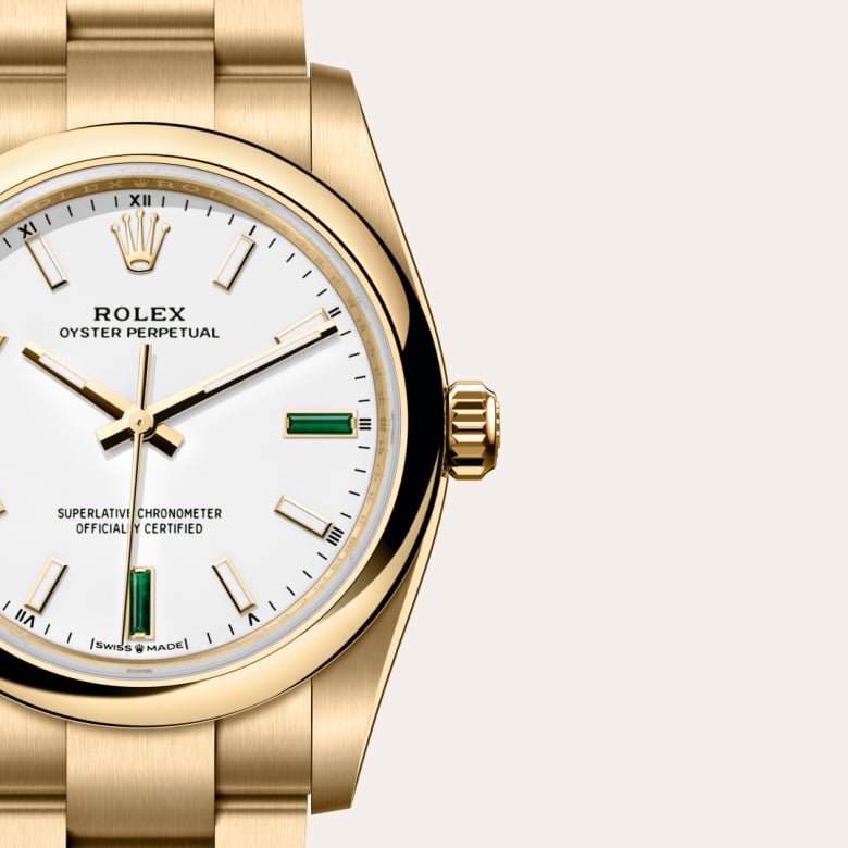 Rolex Oyster Perpetual in 18 kt yellow gold, M124208-0002 - Orrs Jewelers